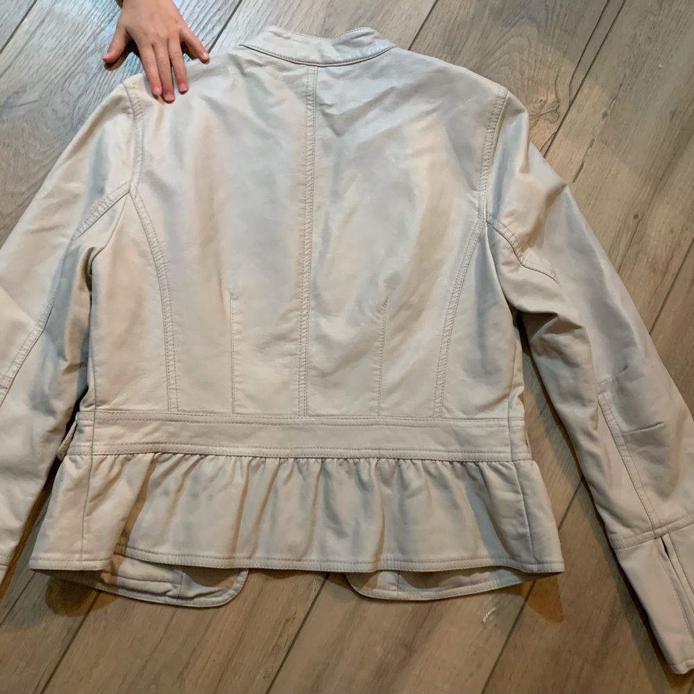 Beige Jacket - image 5